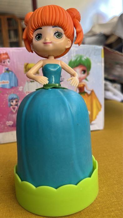 Bonecas Princesas /flôr