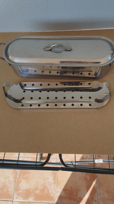 Tacho inox Beka, para cozer peixe ao vapor