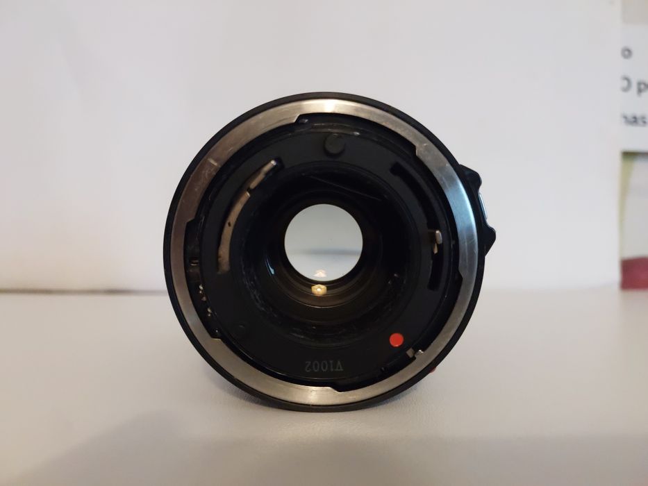 Lente Canon FD 35-105mm f/3.5 (para reparação)