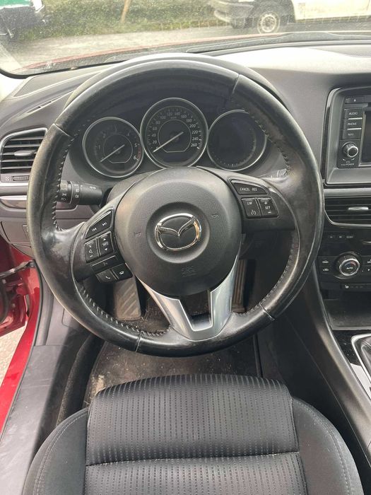 Mazda 6 de 2016 para peças