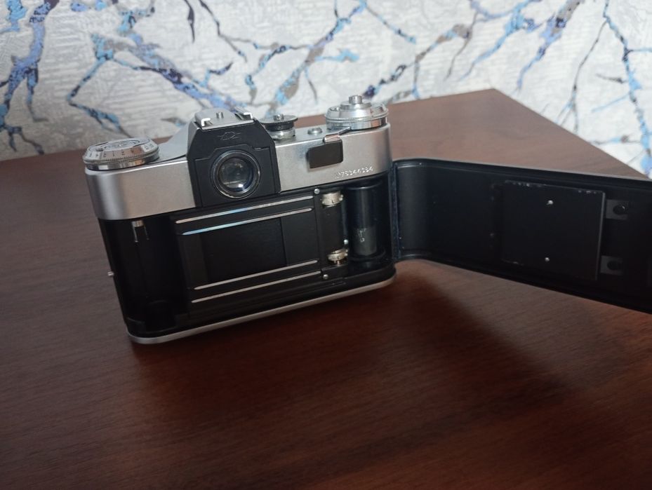 Фотоаппарат Зенит-Е
