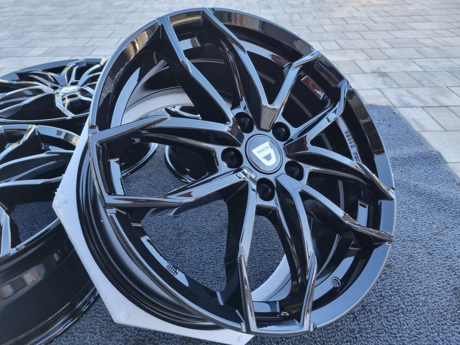 Dacia 18 " Alufelgi Nowe 5x114,3 Daster I / Daster II / Czarne / FV