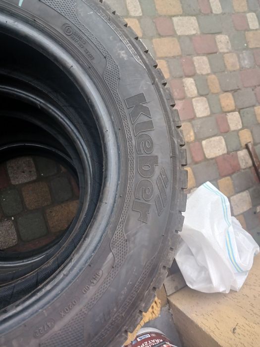 Резина R16  215 /65с