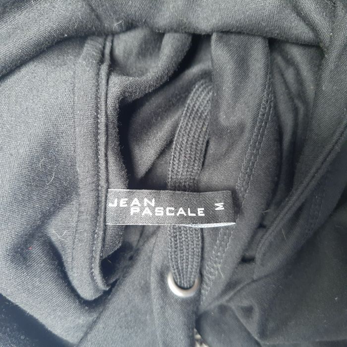 Czarna bluza Jean Pascal z cekinami