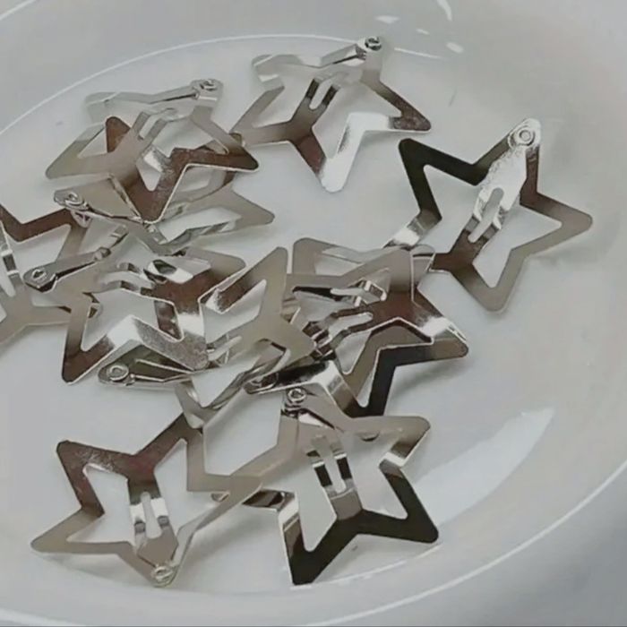 NOWE 10 sztuk Spinki Gwiazdy Gwiazdki srebrne do włosów 3 cm