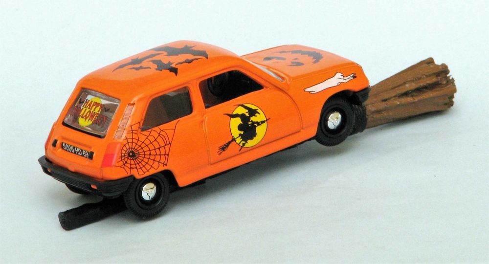 Renault 5 Halloween 1/43 Norev c/ caixa