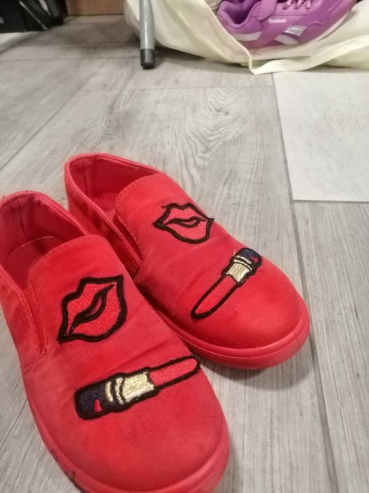 Buty dla dziewczynki nr. 31 wkl. 19cm