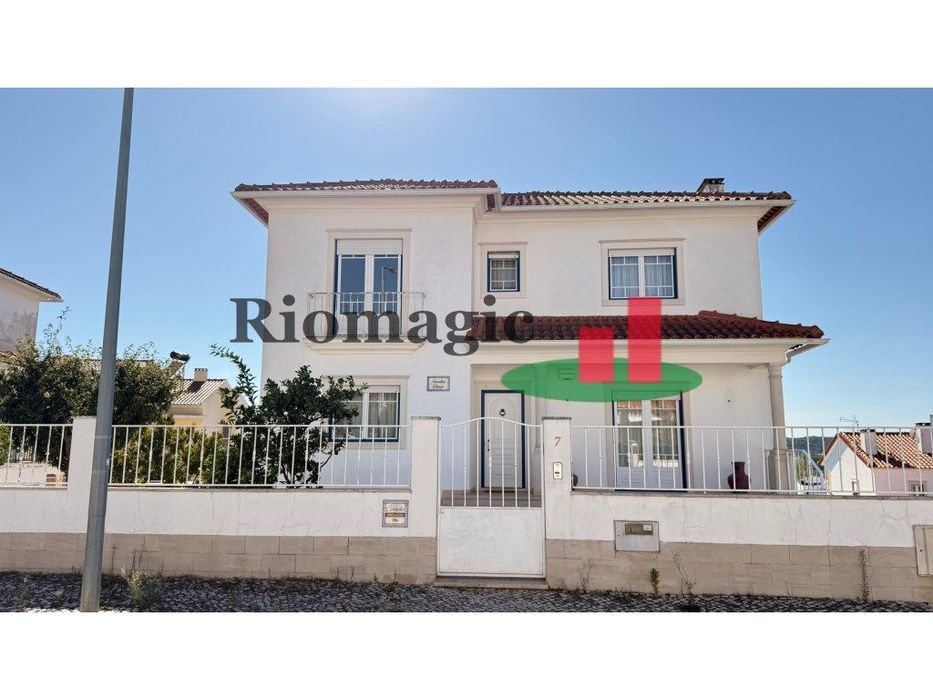 Moradia T5 Rio Maior***RIOMAGIC***
