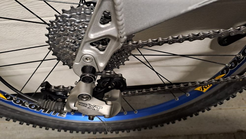 Rower Full Trek VRX 300 aluminiowy Shimano deore xt Manitou