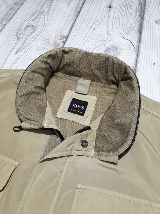 Вітровка Hugo Boss куртка розмір 52 L-XL