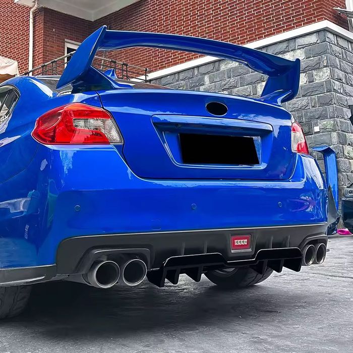 Накладка на задний бампер Subaru wrx sti накладка диффузор Субару ВРХ СТИ губа юбка