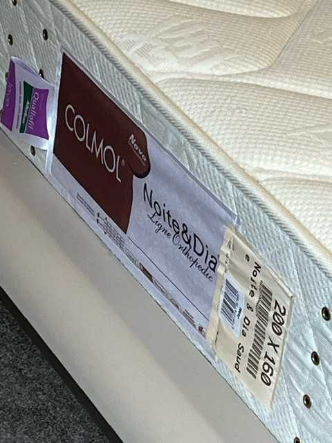 Cama de casal 2m por 1.60m