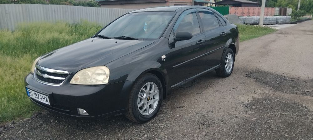 Шеврон лачетті 1.8