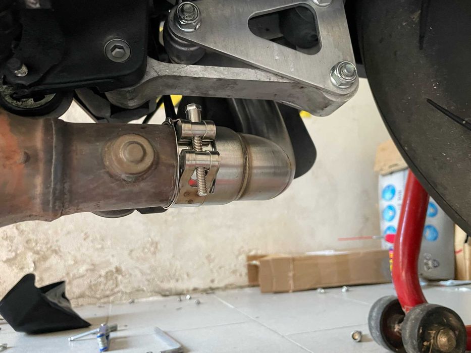 Decat escape Honda CBR600rr CBR 600 re remove catalizador