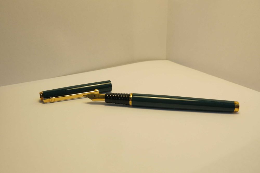 Pióro wieczne DIPLOMAT z pozłacanymi detalami