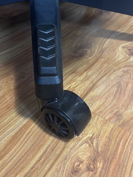 Fotel gamingowy Genesis Nitro 890