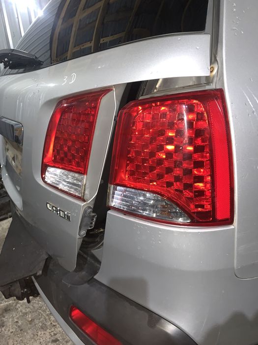 Фари фанарі задні стопи Кіа Соренто Kia Sorento 2009-2014