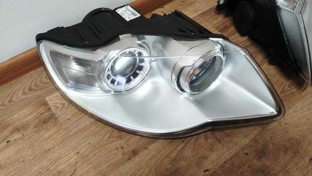Фары Фара Фари Volkswagen Touareg 2007-2010 Фольксваген Туарег