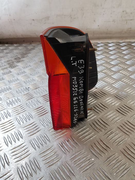 Lampa Lewa Tył W Błotnik 8361671 Bmw E39 Kombi 99R-