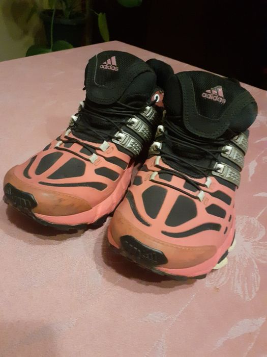 Adidas adistar raven