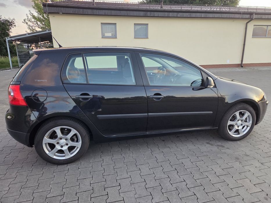 Sprzedam golfa V