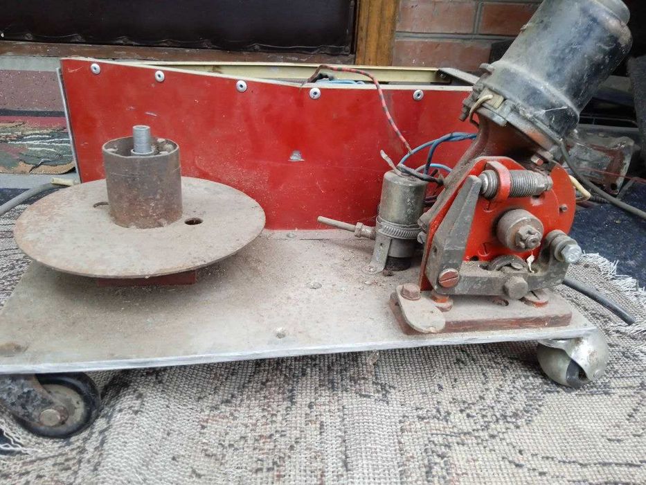 запчастини токарного станка корпус подшипника шкив протяжка сварочная