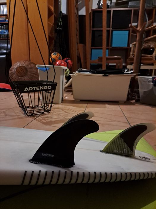 Prancha de surf 6'4 para intermédios/avançados