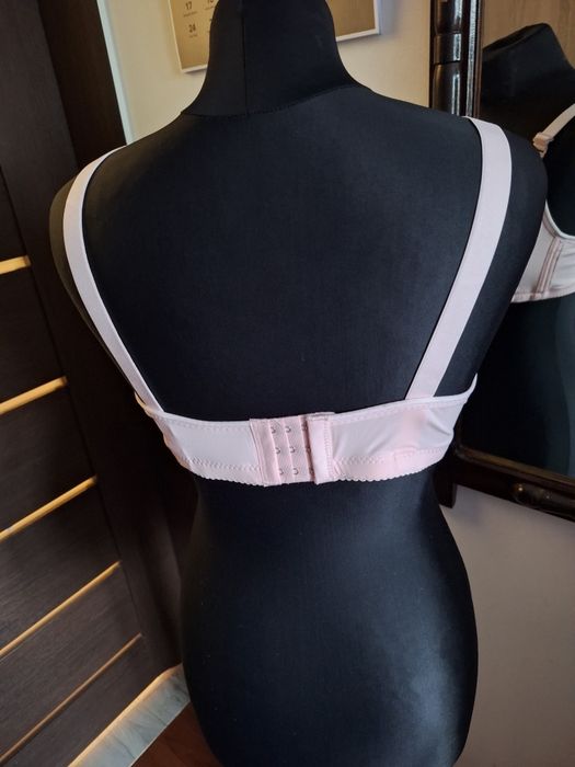 Biustonosz różowy push up XL 80D, 85C