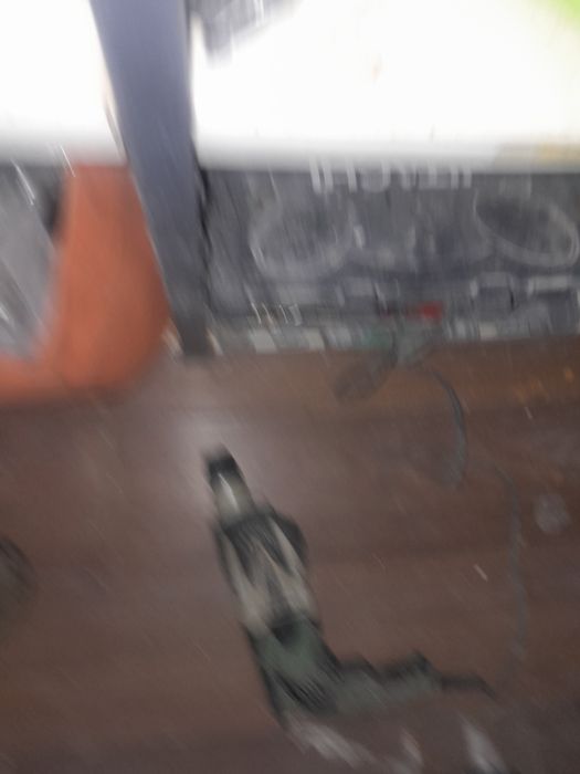 Vendo  potente martelo electrico 30€