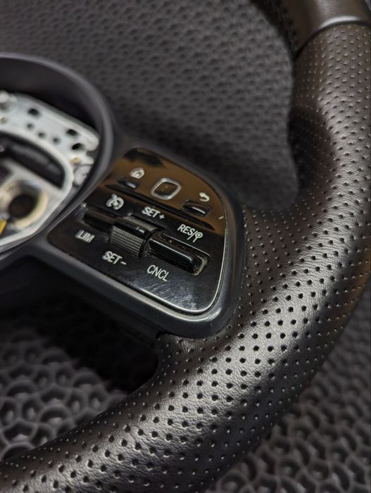 Кермо перетягнуте Mercedes  Vito 907 на обмін