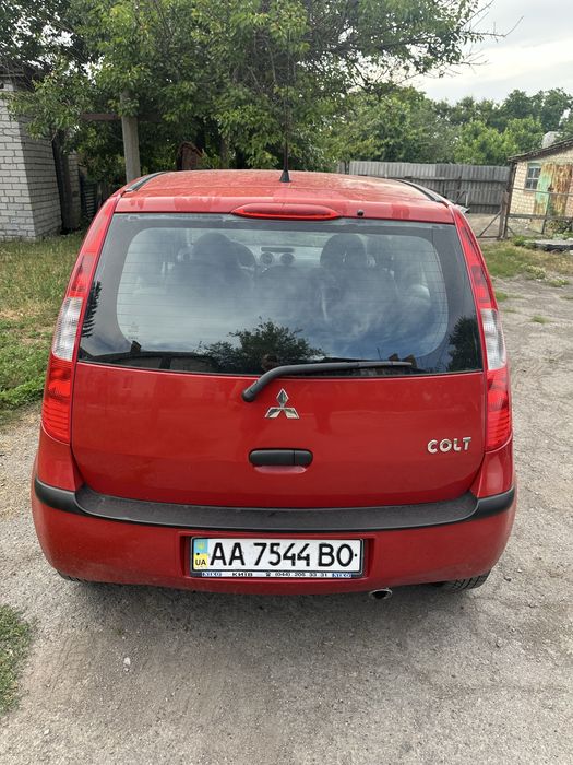 Mitsubishi colt 1.3 автомат