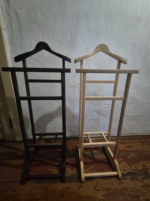 Вішалки для одежі,