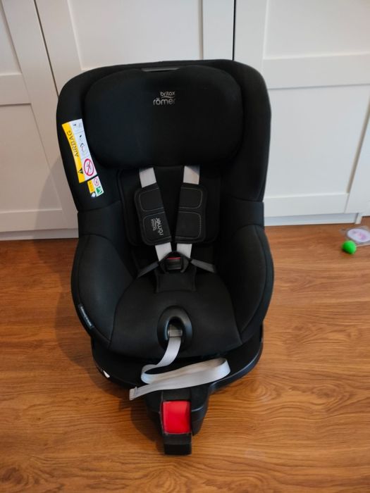 Fotelik samochodowy Britax Römer Dualfix M i-SIZE