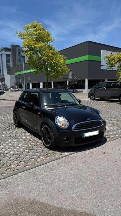 MINI 3 Portas
