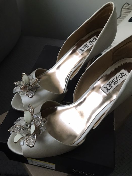 Buty Badgley Mischka 40 jak nowe