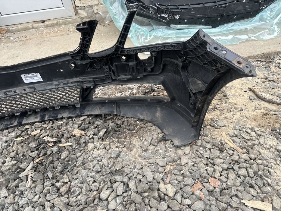 Бампер передній Mercedes W207