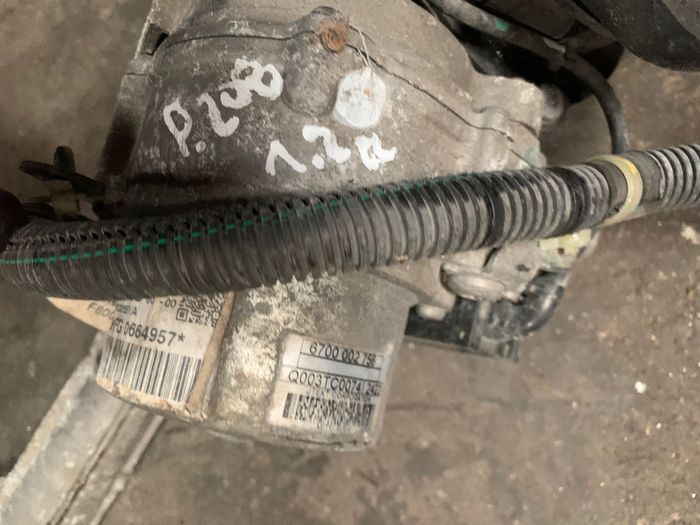 Manga de Eixo\Caixa de direção\Amortecedor Peugeot 208 1.2