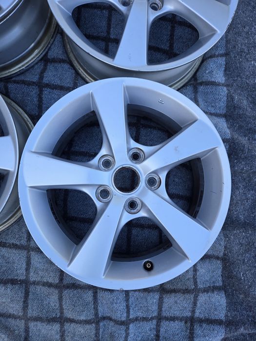 5x114.3 R 16 mazda