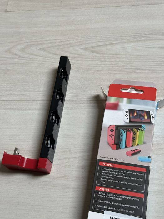 Stacja dokująca (ładowarka) do kontrolerów Joy-Co