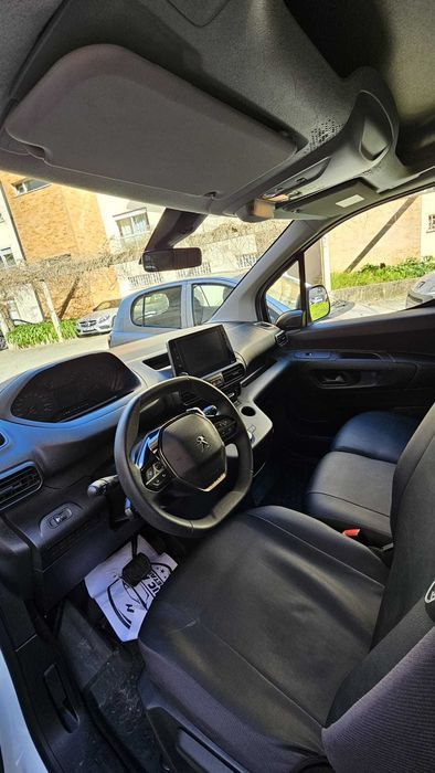 Peugeot Partner 1.5 BlueHDi 130cv EAT8 Automática 2021