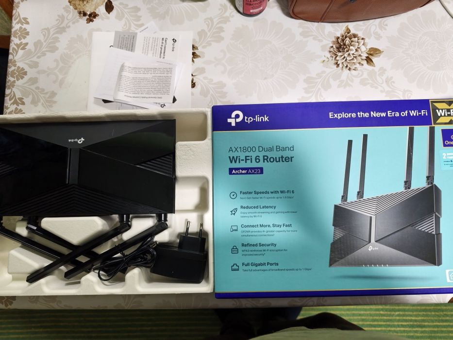 Продам роутеры и повторитель TP-LINK