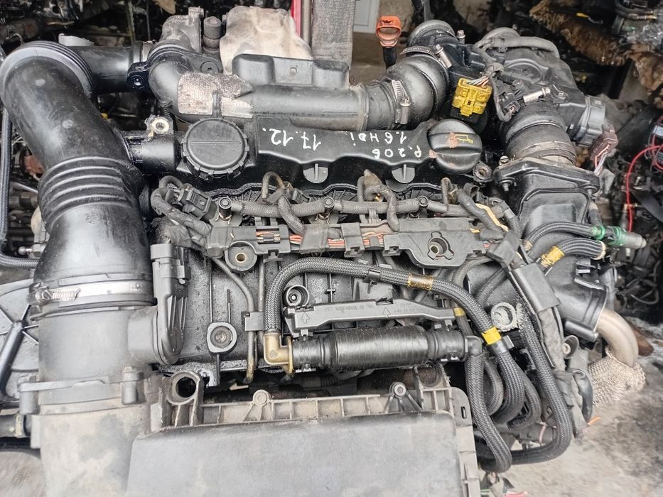 Продам мотор двигун двс пежо 407 експерт вольво v 50  1,6 хді
