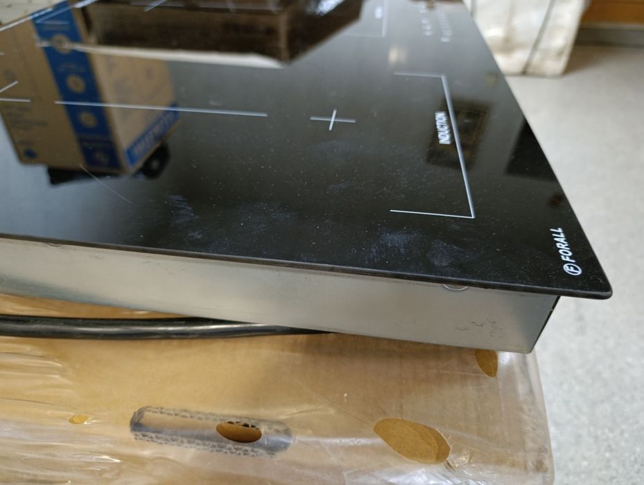 Варочная индукционная плита на запчасти