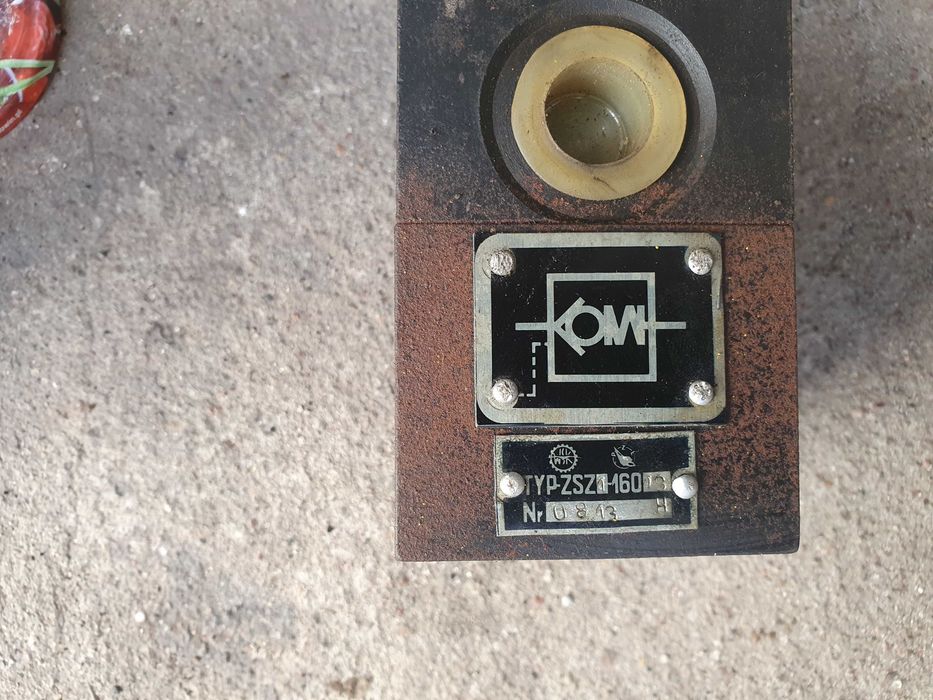 Zawór hydrauliczny TYP-ZSZ1-160   ze sterowaniem