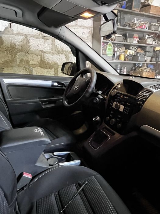 Opel Zafira B EcoFlex 1.7 CDTI, 7 мест, механика