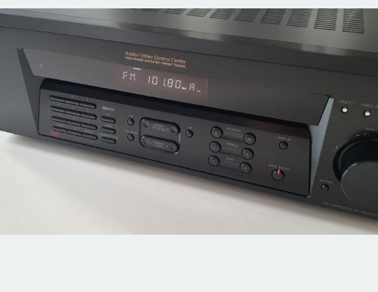Amplituner Sony z pilotem