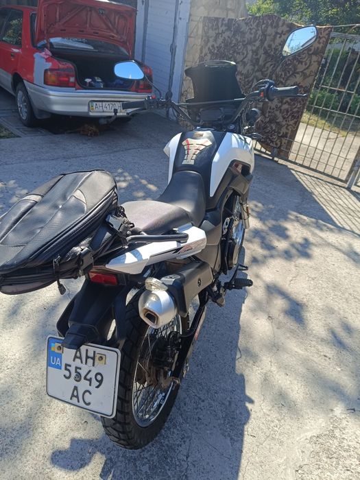 Продам мотоцикл Shineray X-trail 200