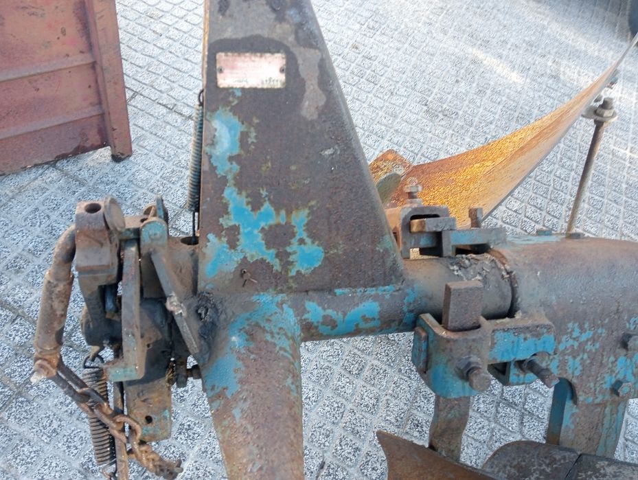 Charrua de 14 polegadas