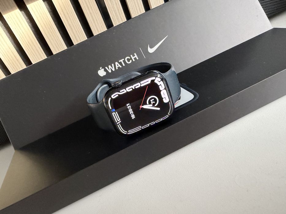 Apple watch series 7