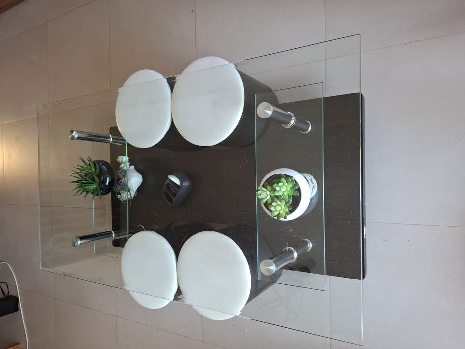 Mesa de centro c/ bancos